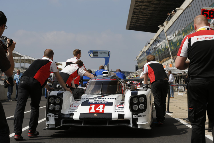 Der Porsche von Marc Lieb am Samstag in Le Mans