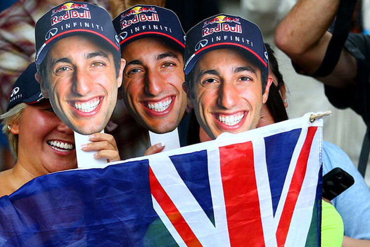 Ricciardo-Fans am Straßenrand