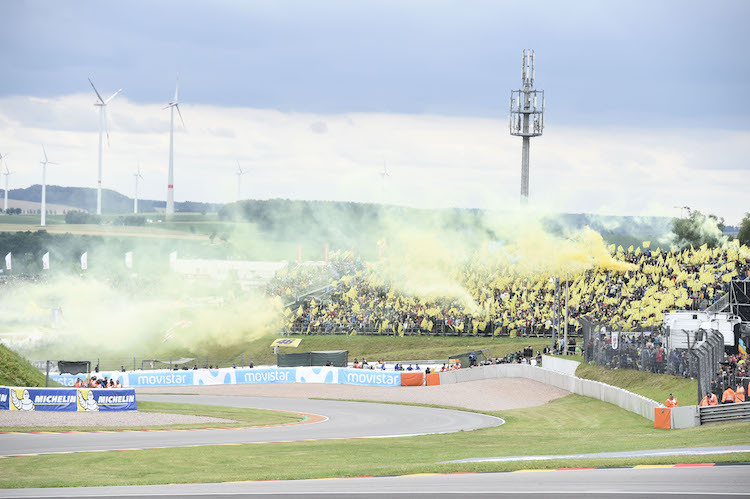 Insbesondere mit der Spannung der Rennen sowie der Atmosphäre waren die Fans am Sachsenring zufrieden