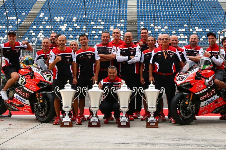 Das Aruba.it Ducati Team blickt versöhnlich auf die Superbike-WM 2017 zurück