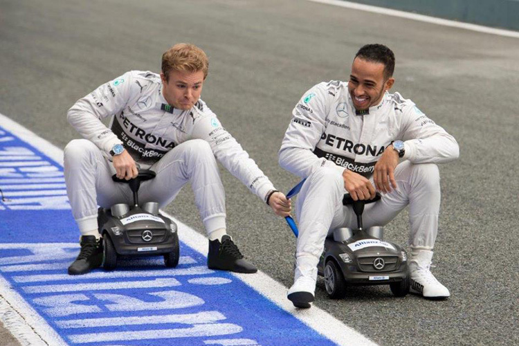 Noch albern Rosberg und Hamilton nur herum
