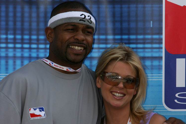 Besuch am Norisring: Tara Reid (hier mit Boxer Roy Jones jr.)