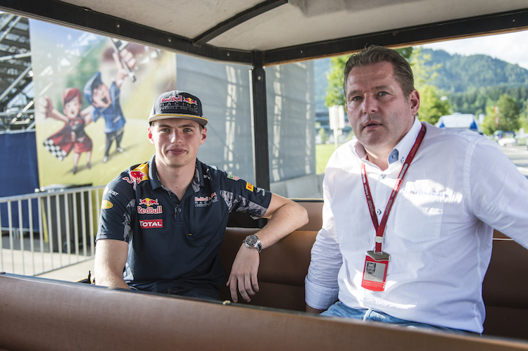 Max und Jos Verstappen 2016 am Red Bull Ring