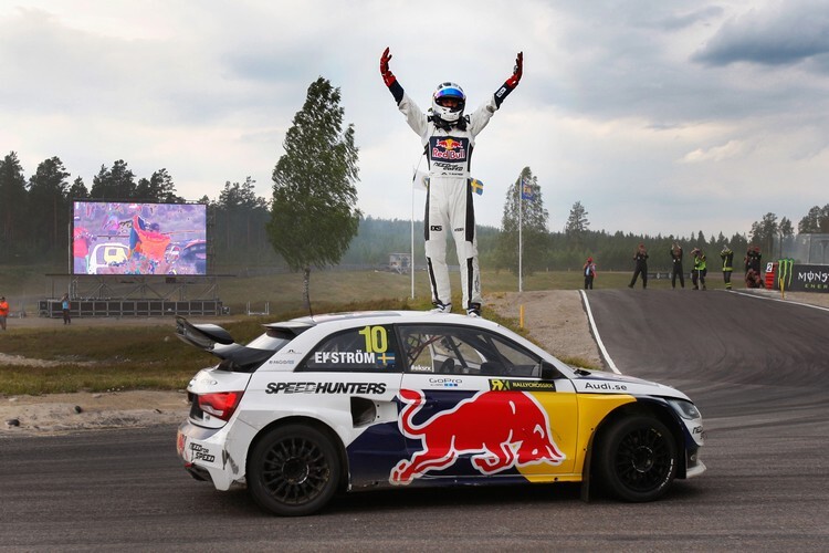 Mattias Ekström bejubelt seinen ersten Sieg