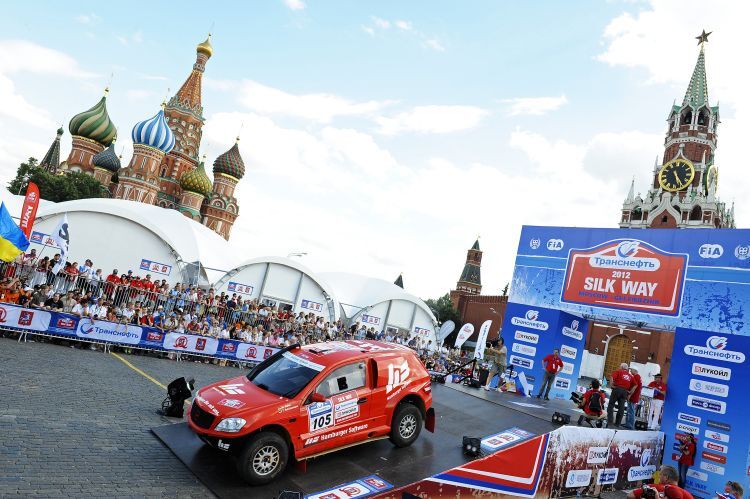 Rallye-Start in Moskau