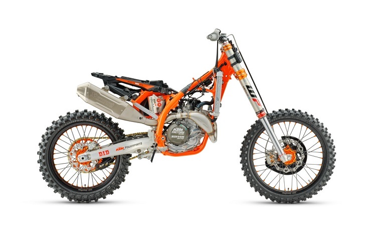 Blick unters hübsche Kleid: Zahlreiche Details unterscheiden die Factory Editions von den Basismodellen