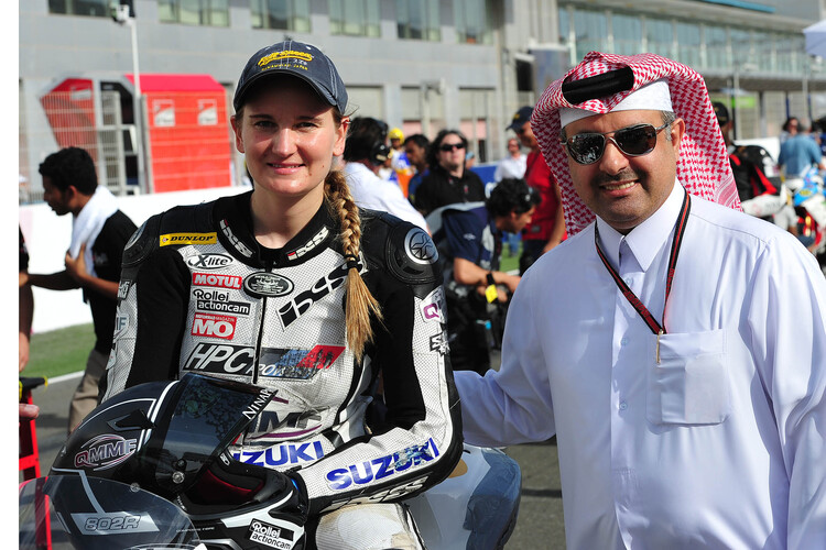 Nina Prinz fährt in der Katarischen Superbike-Meisterschaft 