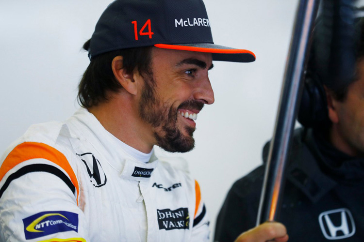 Fernando Alonso: Vom der Reise in die USA erfrischt