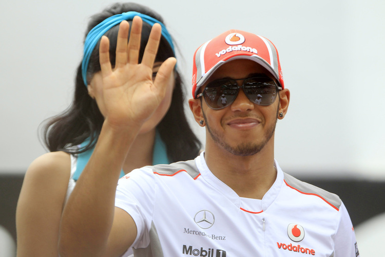 Hat gut lachen: WM-Leader Lewis Hamilton