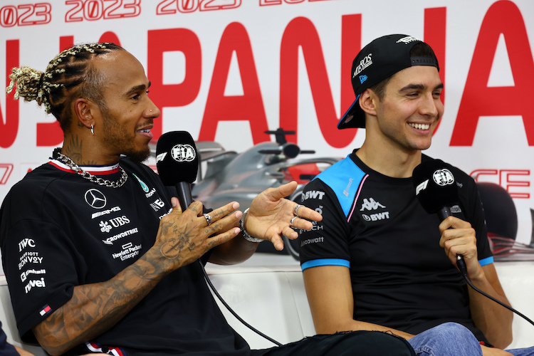 Lewis Hamilton und Estenan Ocon 2023 in Suzuka