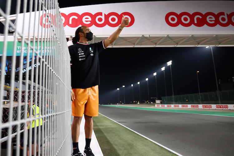 Lewis Hamilton sicherte sich in Katar den Sieg 