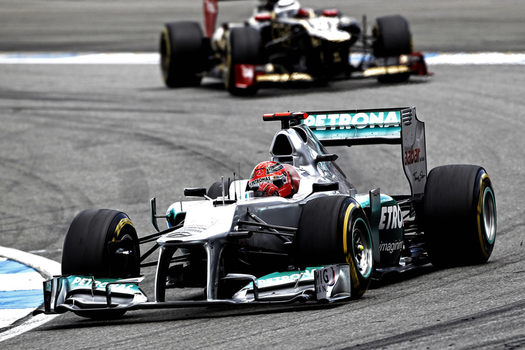 Michael Schumacher sieht Fortschritte bei Mercedes