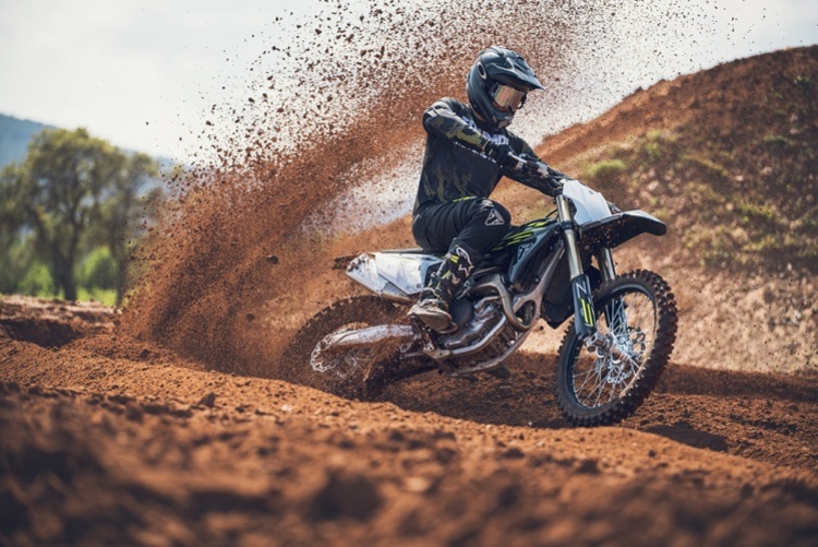 Triumph TF450-X: Gemäss dem Hersteller brilliert sie mit dem besten Leistungsgewicht der 450er Klasse