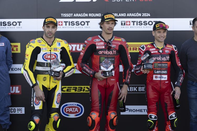 Superpole - Andrea Iannone, Nicolò Bulega & Álvaro Bautista