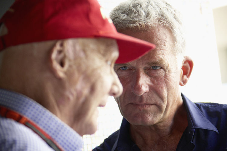 Christian Danner und Niki Lauda 2015 zusammen in Abu Dhabi