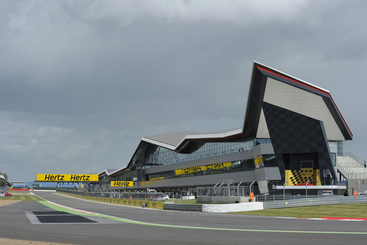 Der Silverstone Wing wurde in der MotoGP nur 2011 und 2012 für Start/Ziel verwendet