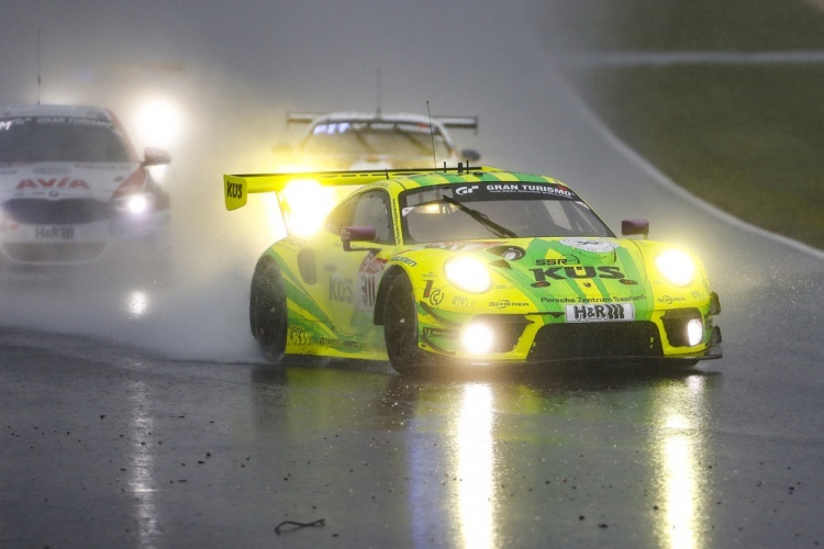Gesamtsieg beim 24h Rennen auf dem Nürburgring für den Porsche 911 GT3 R von Manthey-Racing