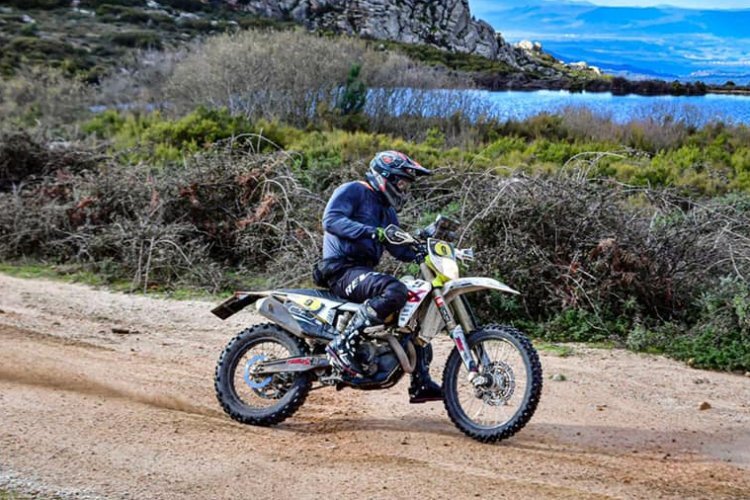 Danilo Petrucci hat Spaß an Rallye