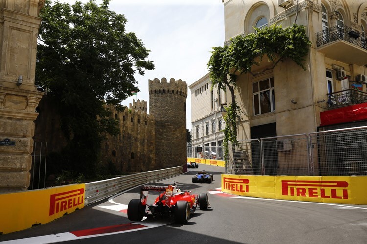 Sebastian Vettel auf dem Baku-Kurs