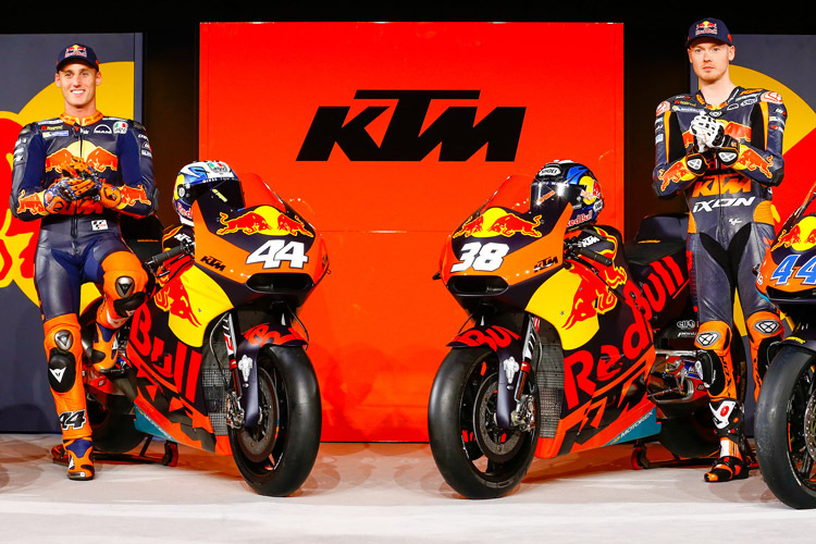 Pol Espargaró und Bradley Smith mit ihren KTM RC16