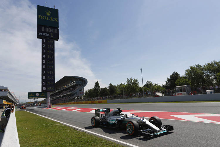 Lewis Hamilton geht auf seine Pole-Runde