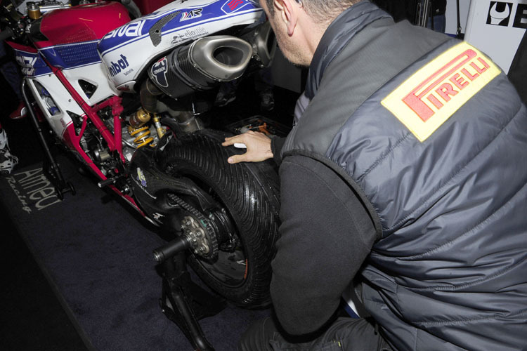 2012 in Monza: Die Pirelli-Regenreifen waren überfordert