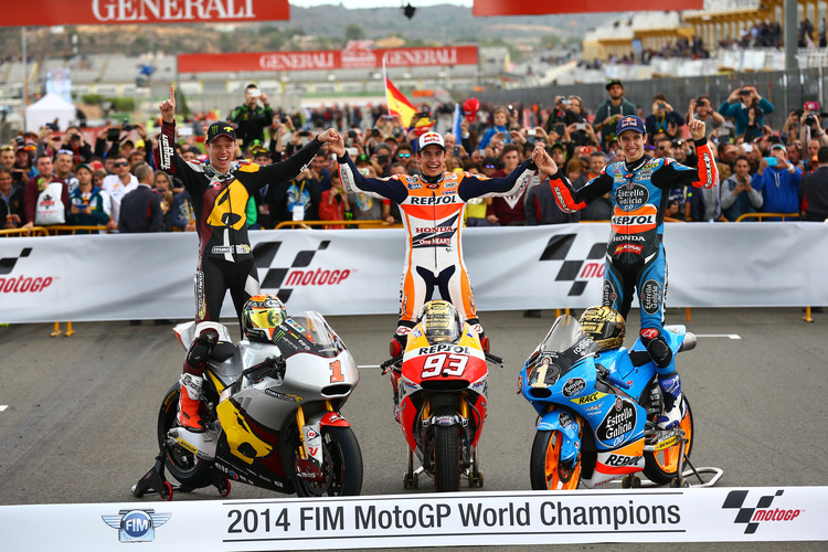 Die Weltmeister 2014: Tito Rabat (Moto2), Marc Márquez (MotoGP) und Alex Márquez (Moto3)