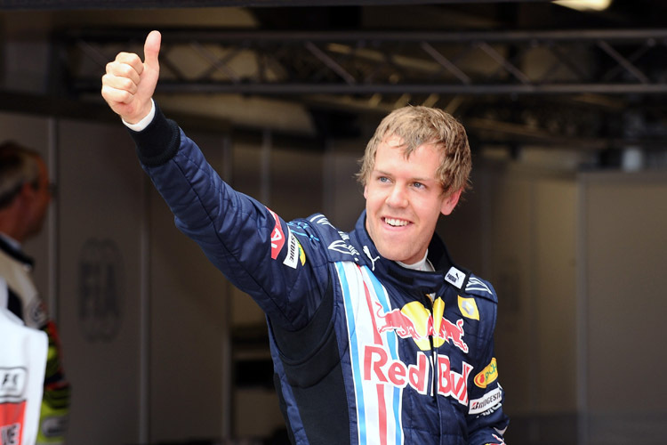 Daumen hoch für Sebastian Vettel