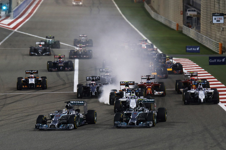 Den Grundstein für seinen Sieg legte Lewis Hamilton schon beim Start zum Bahrain-GP