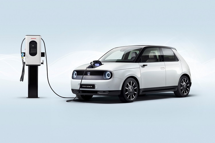 Honda: Elektroautos sollen nicht nur fahren, sondern auch Stromnetze stabilisieren 