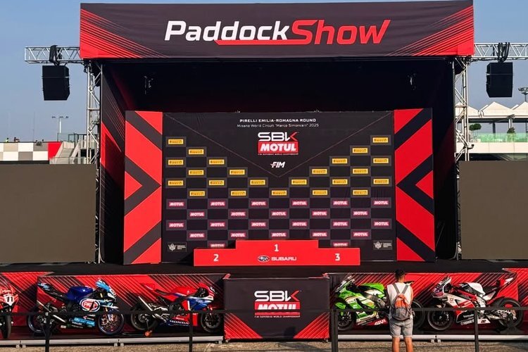 Donington-Riesige-Paddock-Show-gigantische-Gewinne