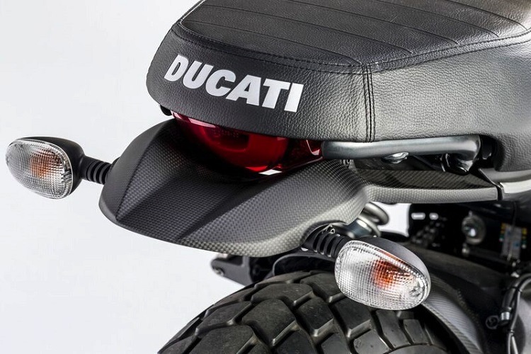 Hinterer Kotflügel der Ducati Scrambler aus Carbon