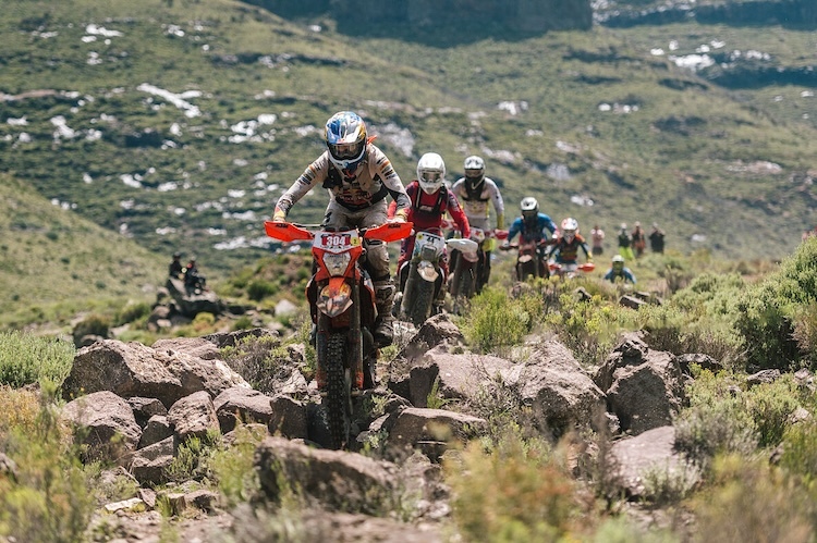 Youngster-James-Moore-gewinnt-die-Roof-of-Africa