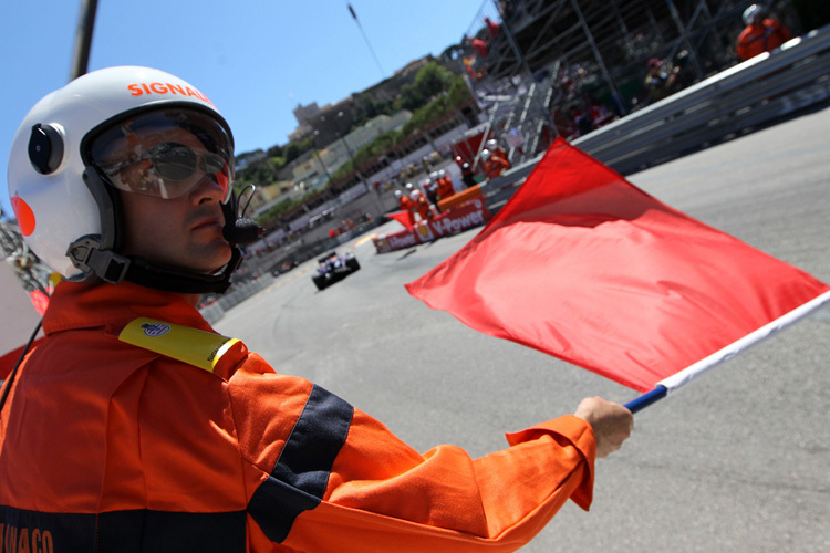 Rote Flagge für den Sport: Die Formel 1 steckt in tiefer Krise, und alle schauen nur zu