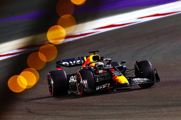 Bahrain-GP im Fernsehen Verstappen gegen Ferrari / Formel 1