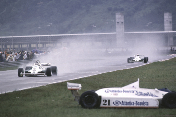 Alan Jones hält sich hinter Carlos Reutemann: «Irgendwann dämmerte mir – der bremst nicht»