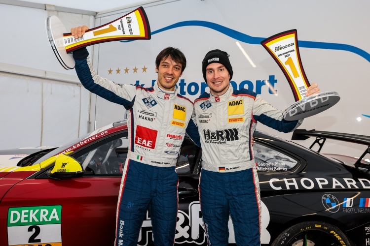 Meister-Duo in der ADAC GT4 Germany: Gabriele Piana (li.) und Michael Schrey