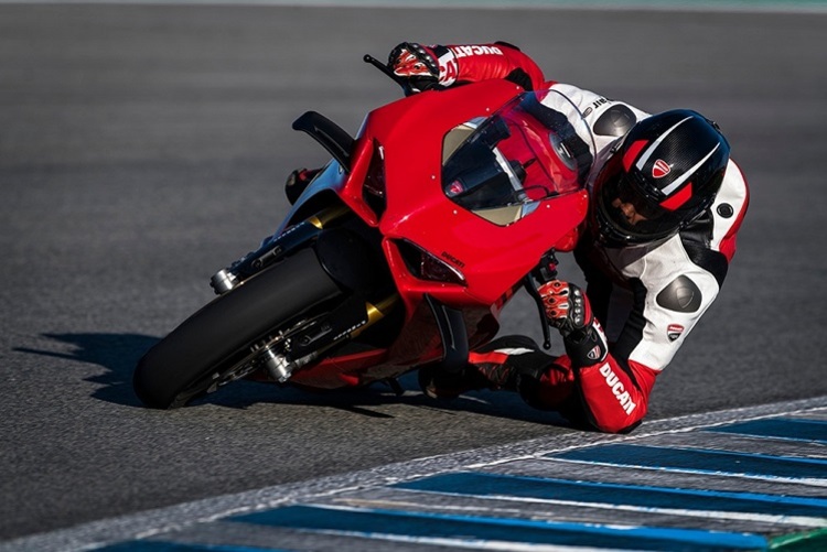 Ducati Panigale V4 2023: Update der Elektronik, nachrüstbar auch am 2022er Jahrgang