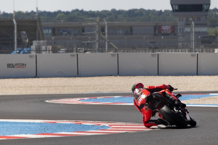 Der Balaton Park Circuit wurde von den Superbike-Piloten eingeweiht
