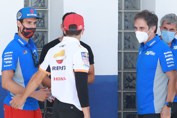 Alex Rins, Marc Márquez und Davide Brivio trafen sich vor dem zweiten Jerez-GP zum medinizischen Check der beiden Verletzten