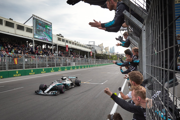 Sieg für Lewis Hamilton in Baku