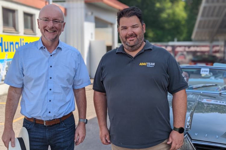 Landshuts Oberbürgermeister Alexander Putz (li.) mit ACL-Vorstand Gerald Simbeck