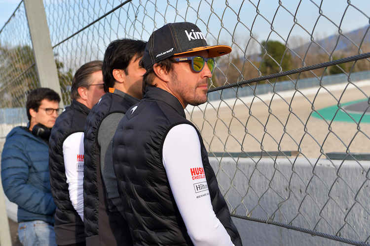Prominenter Zaungast bei den F1-Tests in Barcelona: Fernando Alonso