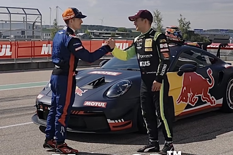 Maverick-Vinales-Im-Porsche-auf-dem-Sachsenring