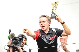 Fantic Racing mit Roberto Locatelli: Moto2-Teamweltmeister 2025)