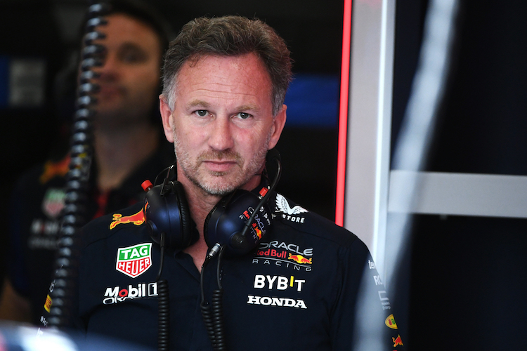 Red Bull Racing-Teamchef Christian Horner sprach noch während des ersten Trainings über den Crash von Sergio Pérez