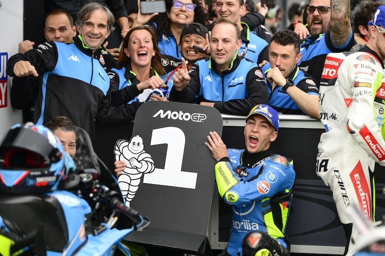 Raúl Fernández gewinnt das Rennen