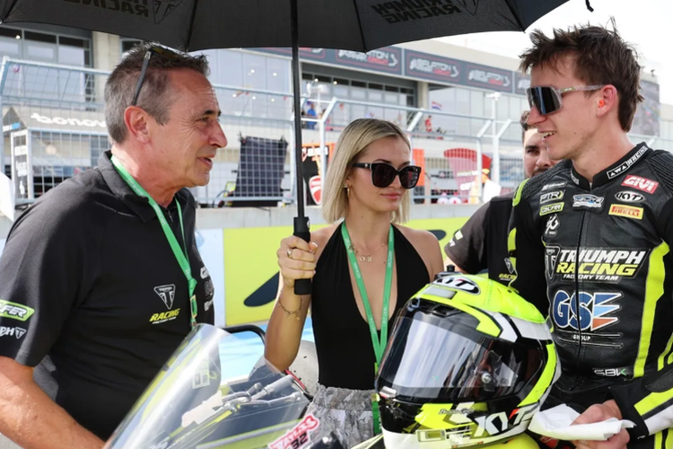 F-r-PTR-Triumph-ist-Oli-Bayliss-der-heimliche-Held