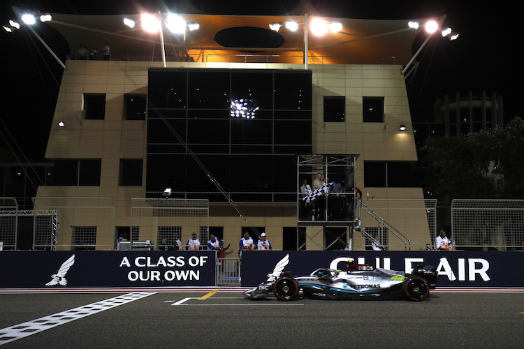 Lewis Hamilton kreuzte die Ziellinie als Dritter – doch die Mercedes-Probleme sind noch nicht aus der Welt