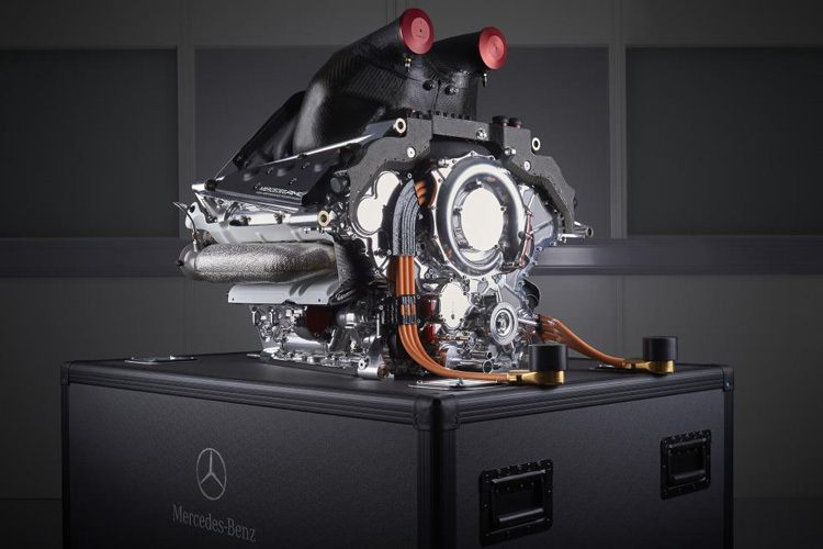 Der Weltmeistermotor von Mercedes